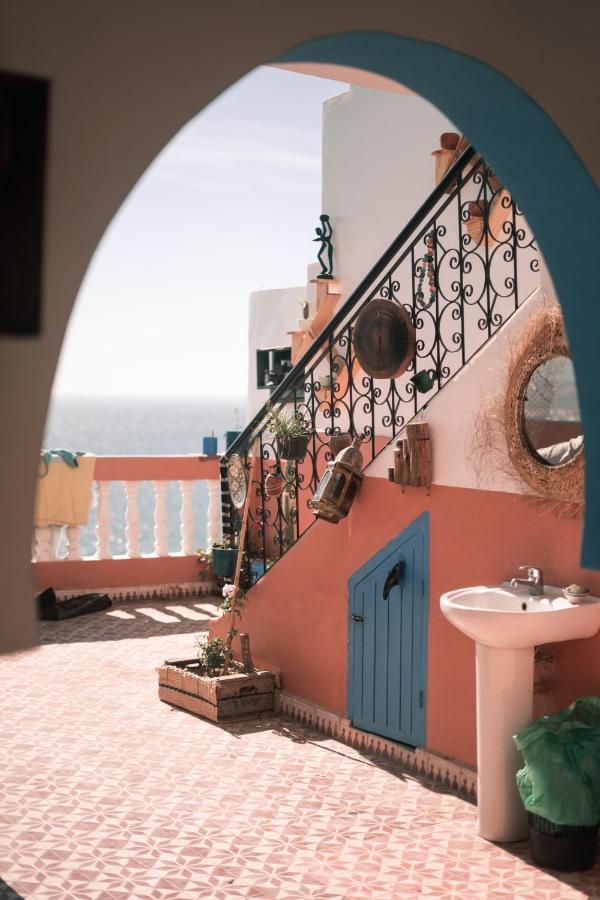 Binic Surf House Bed and Breakfast Taghazout Exterior foto